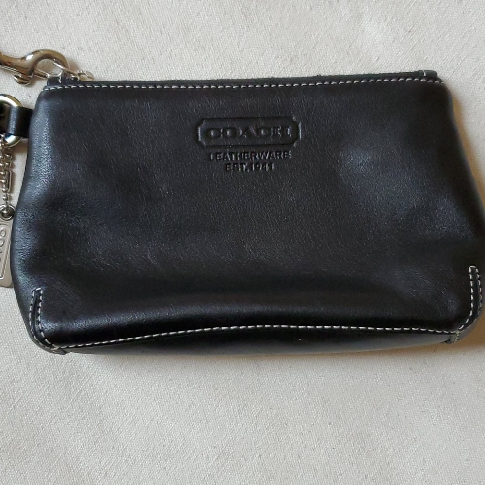 Coach leather wristlet